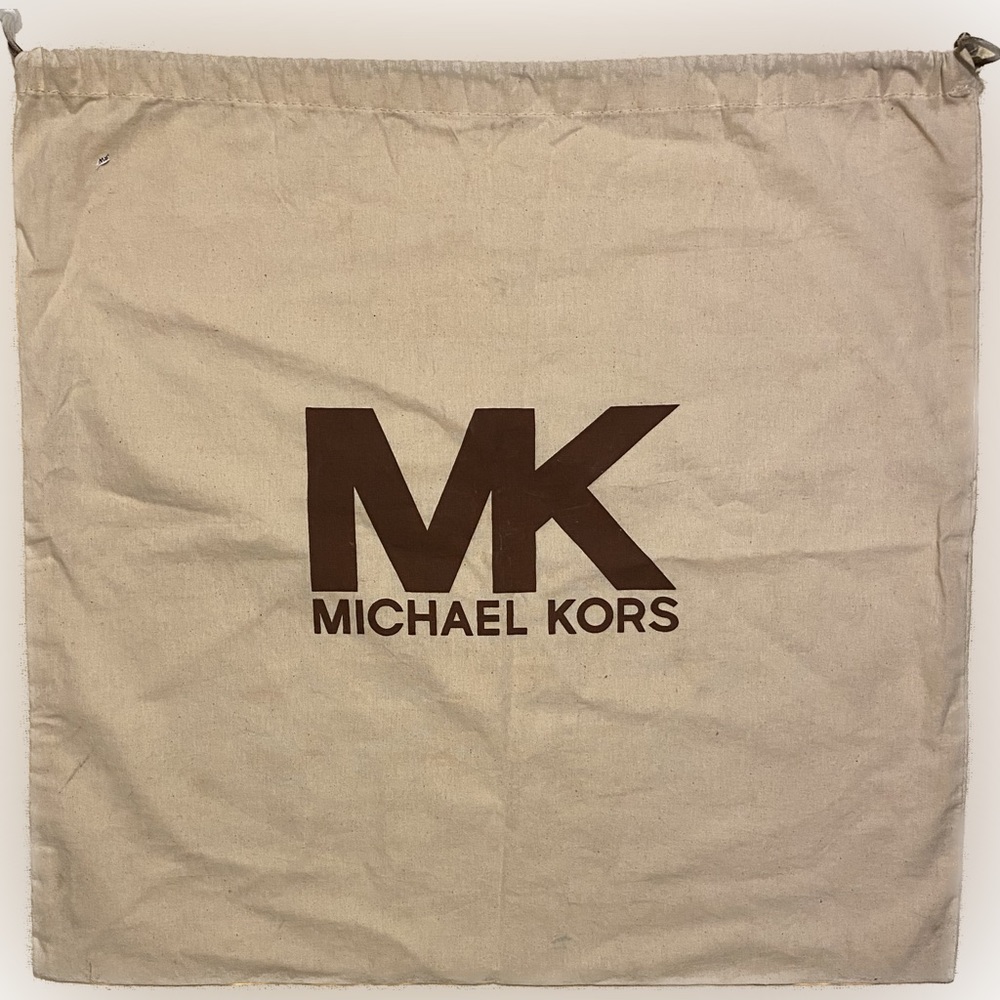 MICHAEL KORS LG DUST BAG 22”x 21 1/2